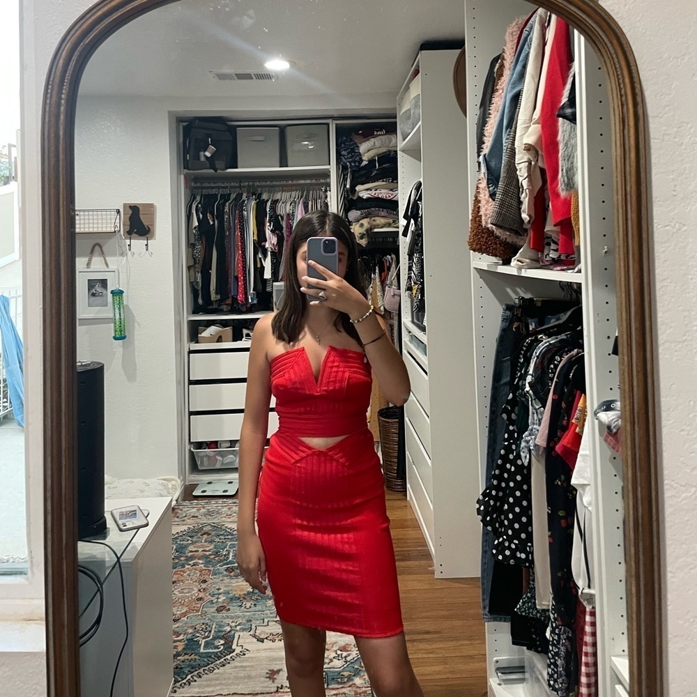 ♥️ Red crop top with matching skirt - Picture 7 of 7